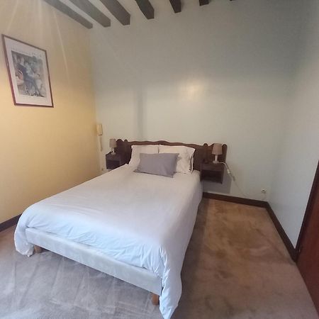 Hotel Arocena แซ็ง-เป-ซูร์-นีแวล ภายนอก รูปภาพ